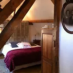 La Levriere Chambres D'Hotes Nocleg ze śniadaniem *