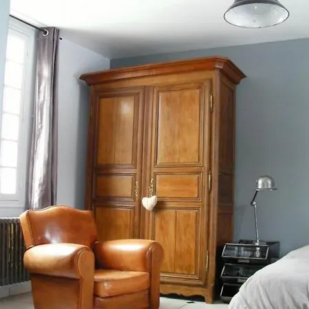 B&B La Levriere D'hotes Saint-Denis-le-Ferment