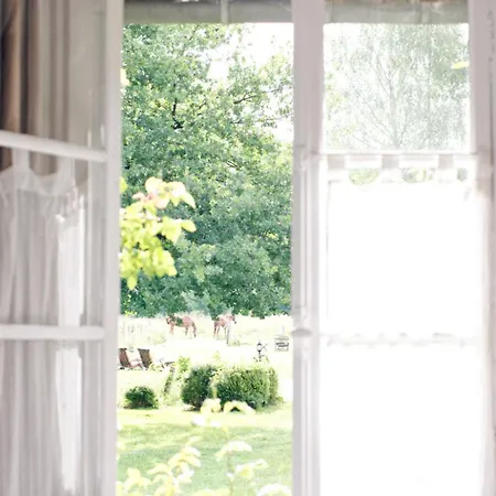 La Levriere D'hotes B&B