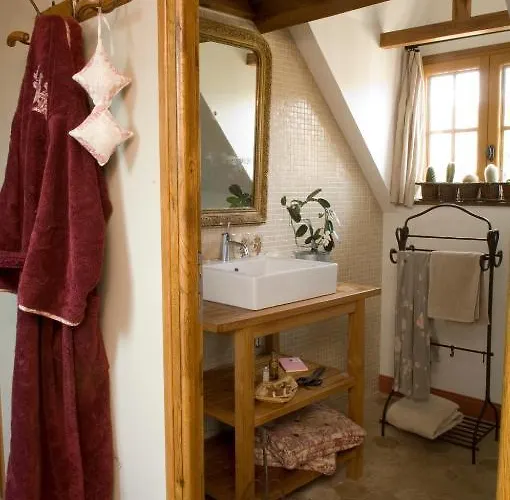 Couette-café Chambres D'hotes La Levriere *